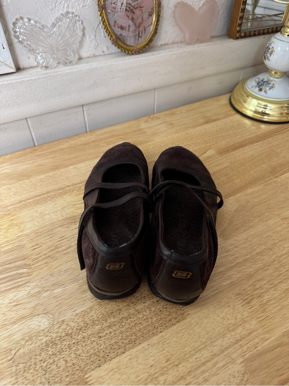 2000’s Skechers Brown Suede Leather Mary Jane Sneakers Size 7 Whimsy Indie Fall - Picture 10 of 12